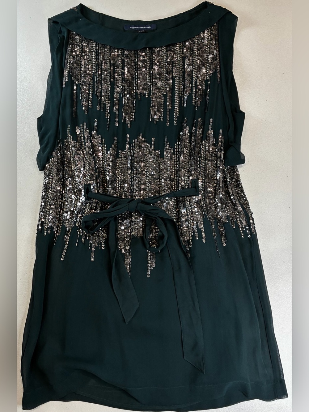 Women’s French Connection Green Sequin Dress - size 8 - Picture 8 of 16